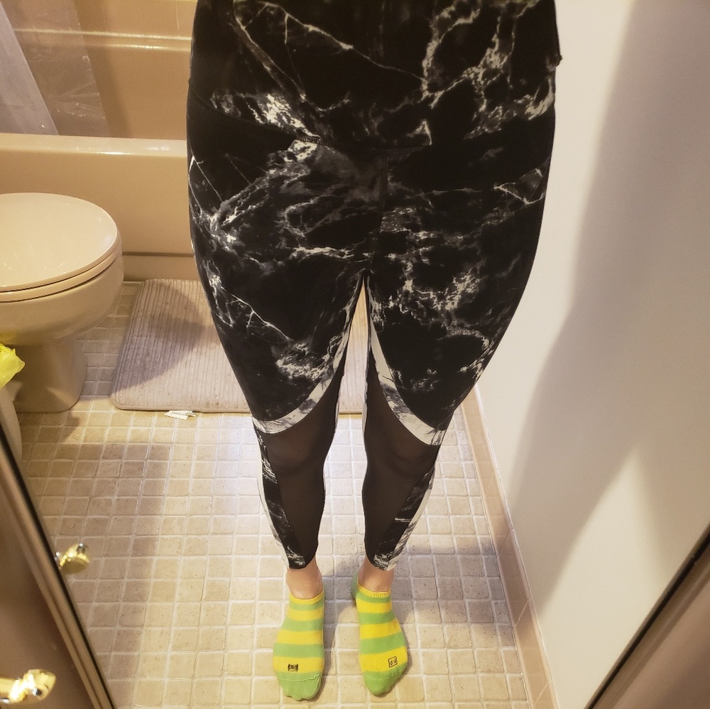 PINK marble Leggings